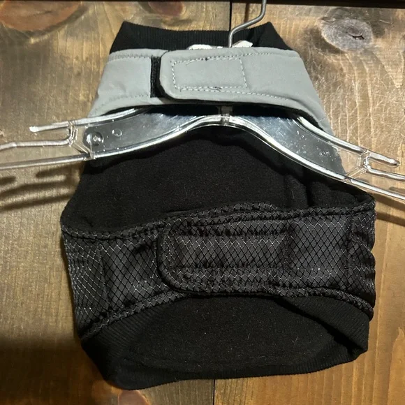 Top Paw Black & Gray Dog Jacket, size XS, smoke free home - Picture 2 of 3